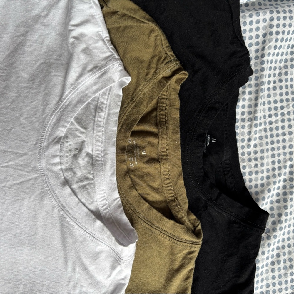 Set of 3 Crop Tees - M